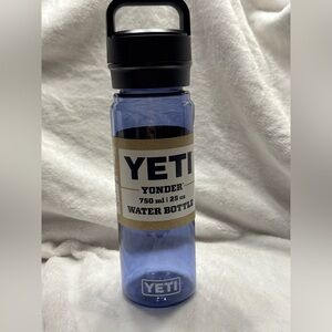 Yeti Yonder Blue Water Bottle 750ml